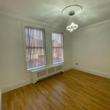 Luxury Apartment Apt4 Wolverhampton Buitenkant foto