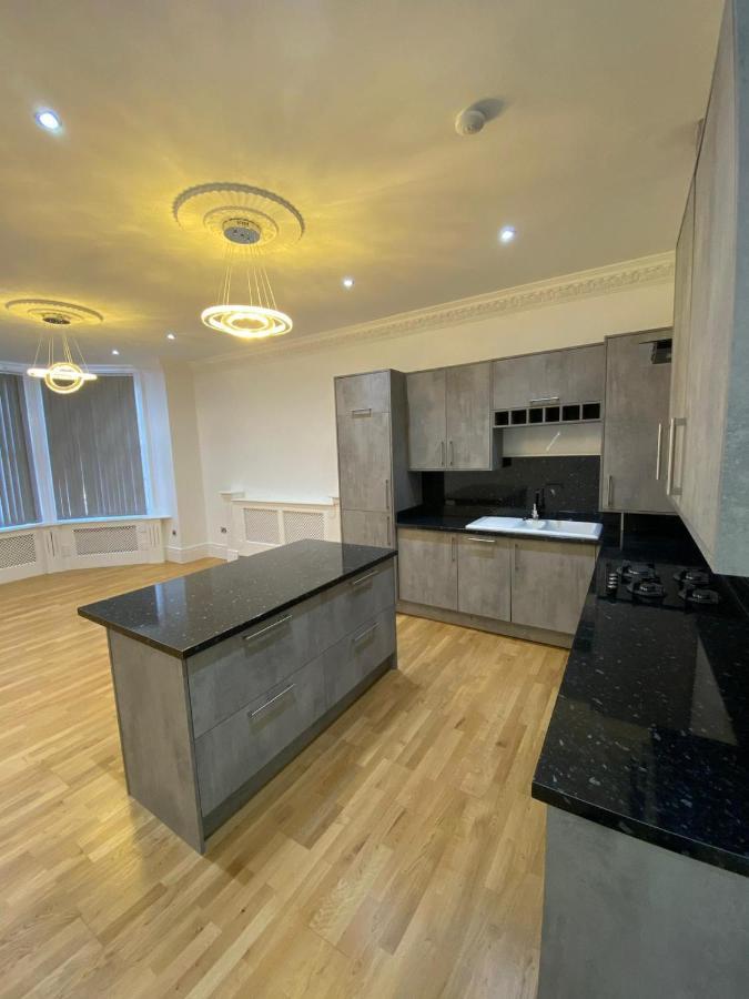 Luxury Apartment Apt4 Wolverhampton Buitenkant foto
